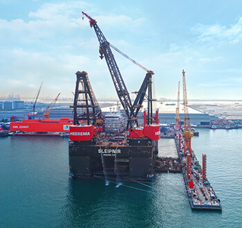 The world's biggest and strongest semi-submersible crane vessel